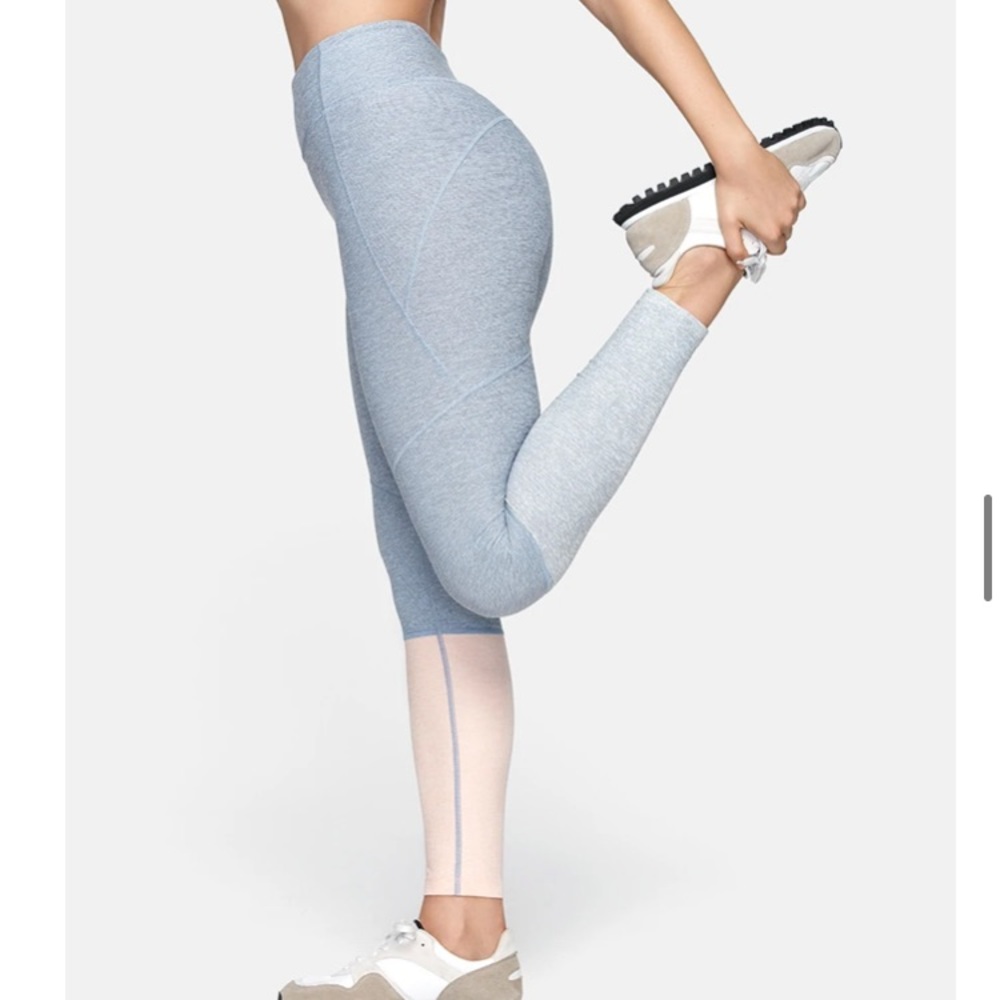 Outdoor Voices 7/8 Dipped Legging